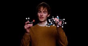 Thomas Hansen – Gereedschap voor een moleculaire kast