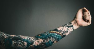 Verboden pigmenten gevonden in tatoeage-inkt verkocht in de EU