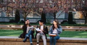 Behandel álle studenten gelijk